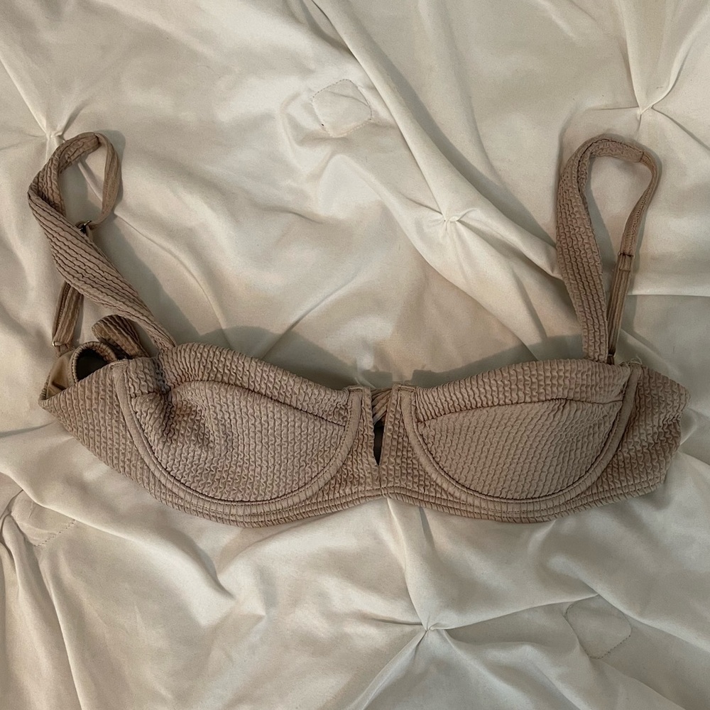 Monday swimwear clovelly top